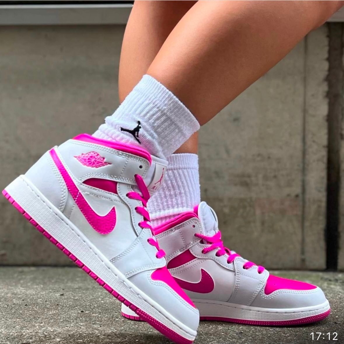 Nike Air Jordan 1 Mid