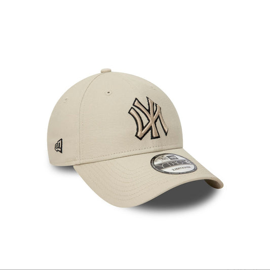 Cappellino 9FORTY New York Yankees League Essential Beige