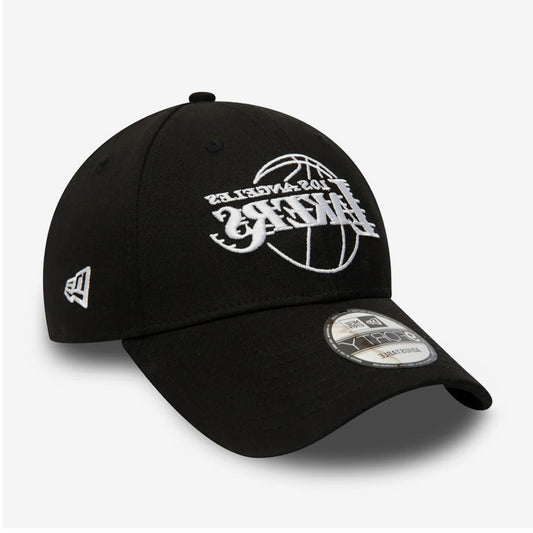 New Era 9FORTY Regolabile LA Lakers Essential Outline Nero