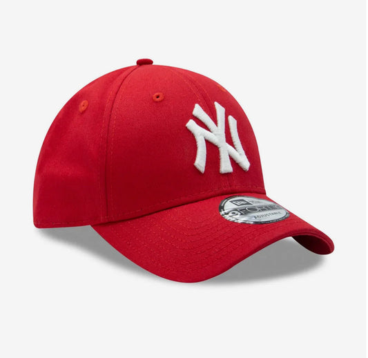Cappellino 9FORTY Regolabile New York Yankees Essential rosso