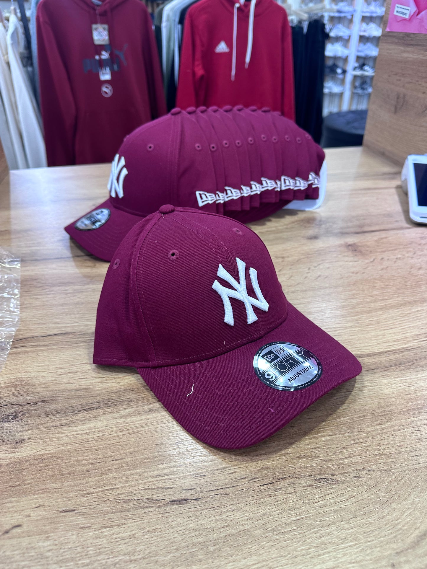 New era 9FORTY Regolabile New York Yankees Essential bordeaux