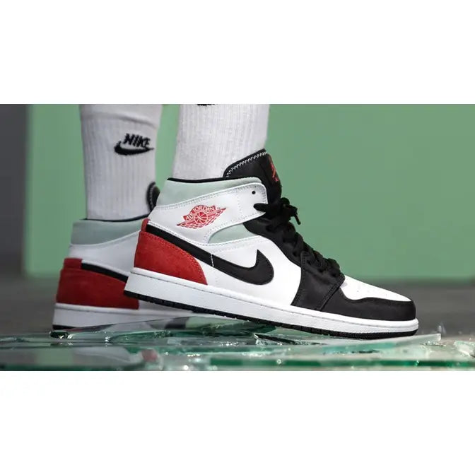 Nike Air Jordan Mid SE