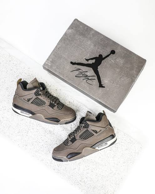 Air Jordan 4 Retro Cave Stone