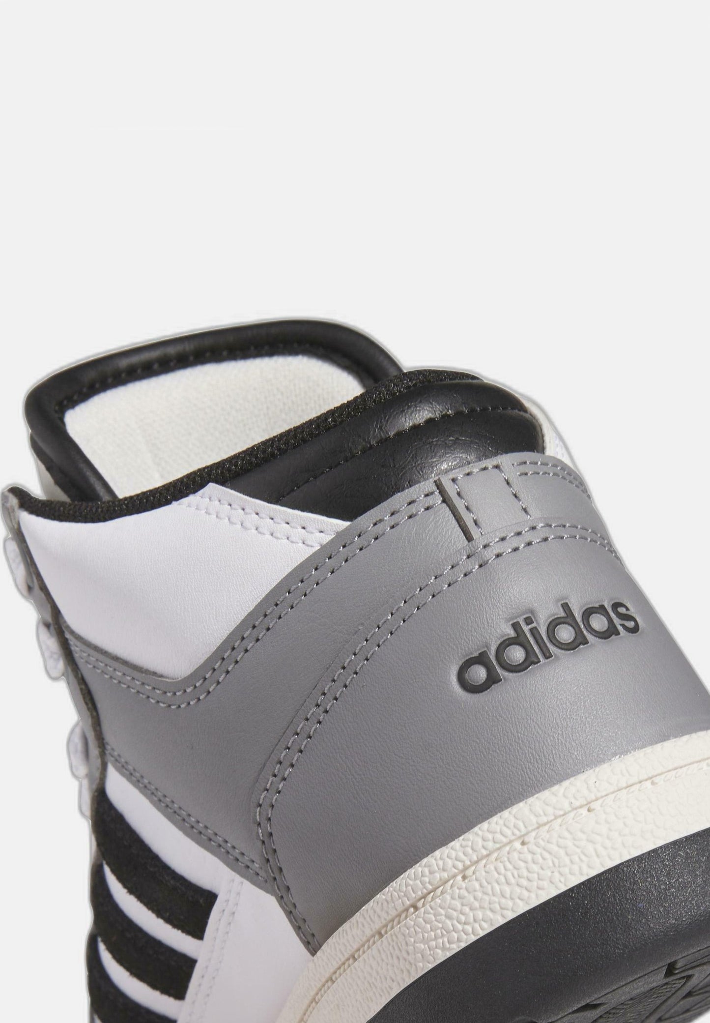Adidas Rapid Court