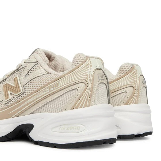 New Balance 740