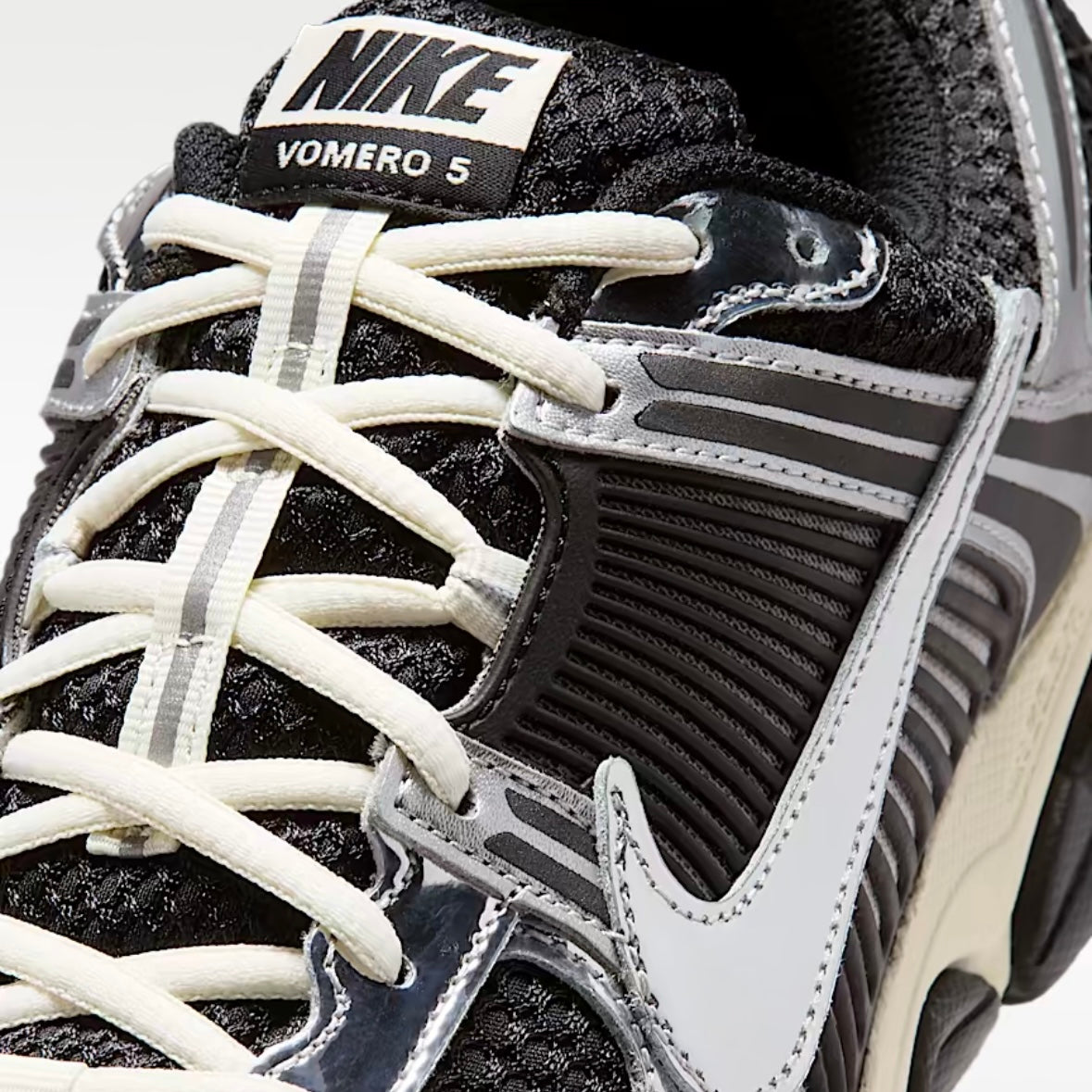 Nike Zoom Vomero 5