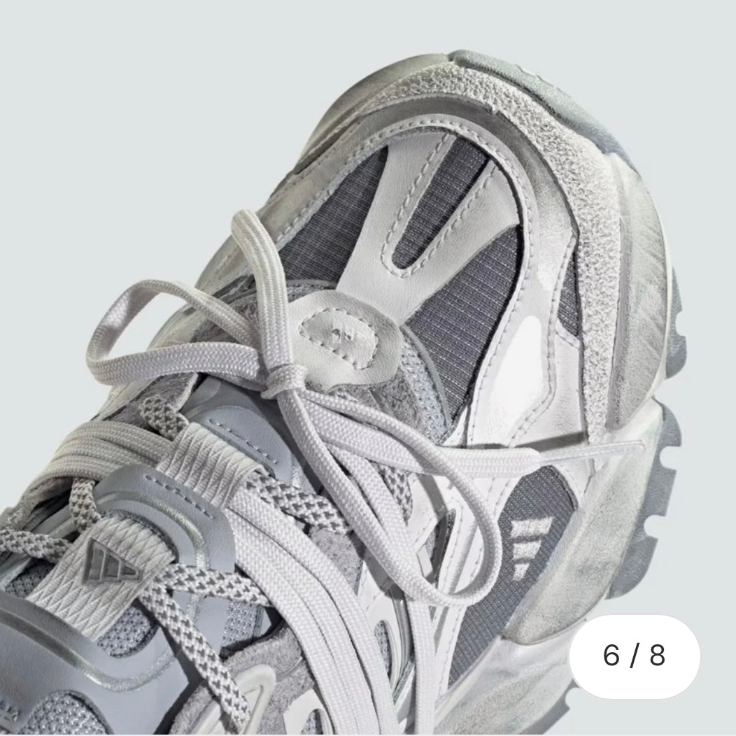 Adidas XLG Runner Delux