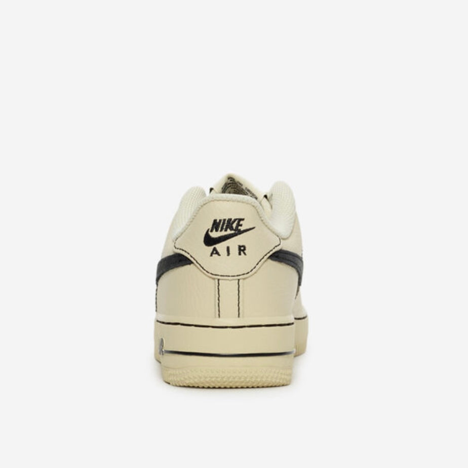 Nike Air Force 1 lv8 4