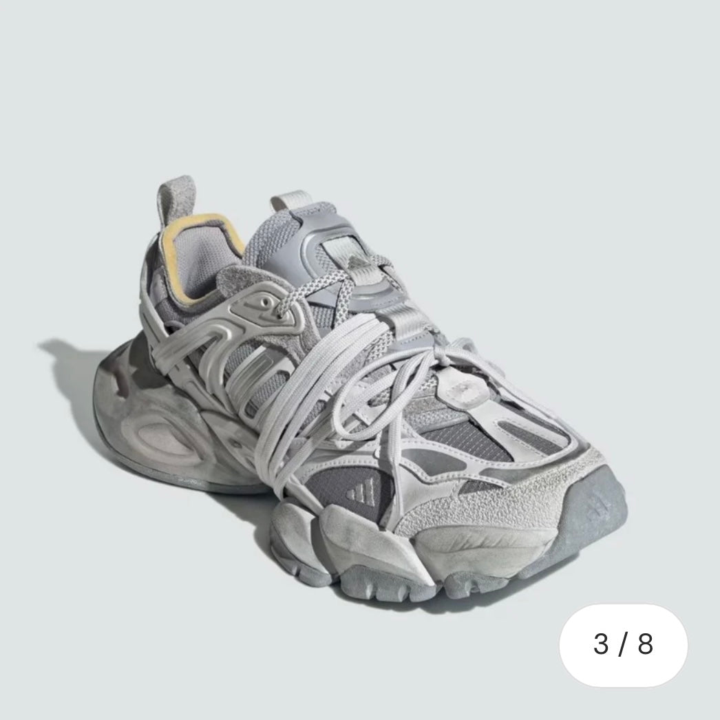 Adidas XLG Runner Delux