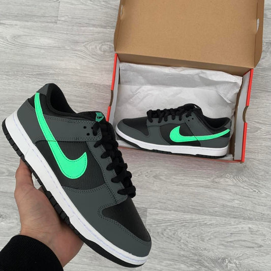 Nike Dunk Low Retro