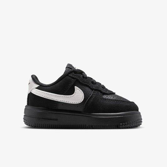 Nike Force 1 Low LV8 2