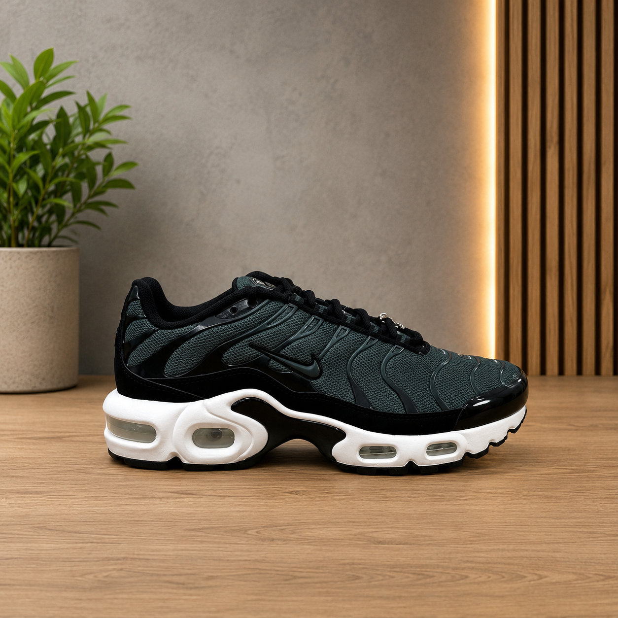 Nike Air Max Plus