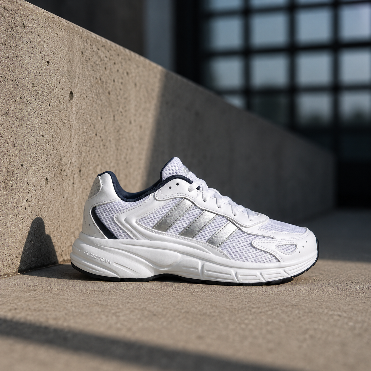 Adidas ECLYPTIX 2000