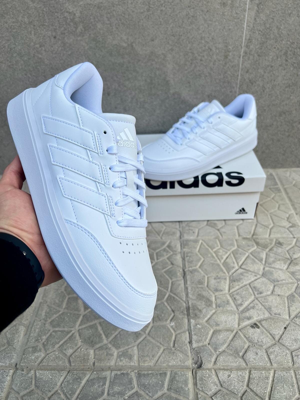 Adidas Courtblock